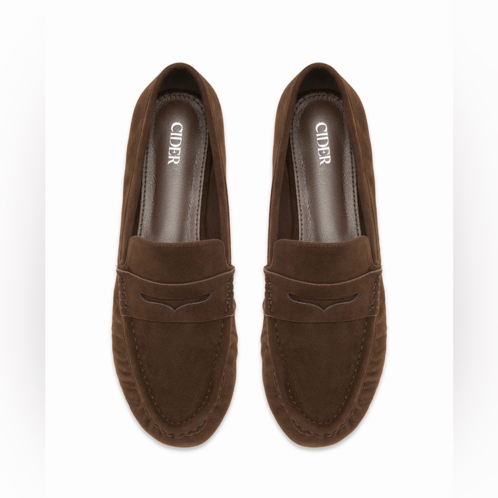 Cider Women's FAUX SUEDE PLEATED LOAFERS brown